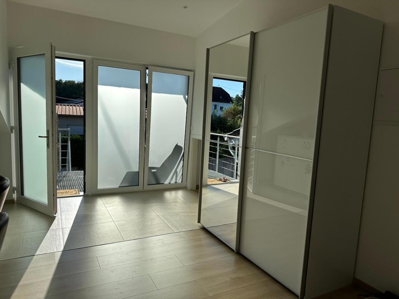 Grosse Ferienwohnung Gaestehaus Neubau Merzig 120M2 المظهر الخارجي الصورة